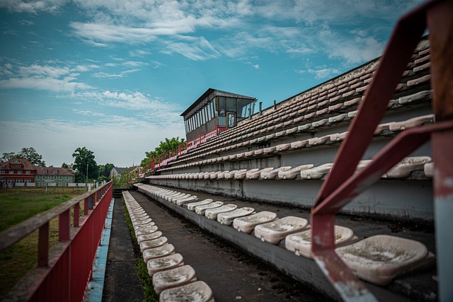 打击和多渠 打击和多渠